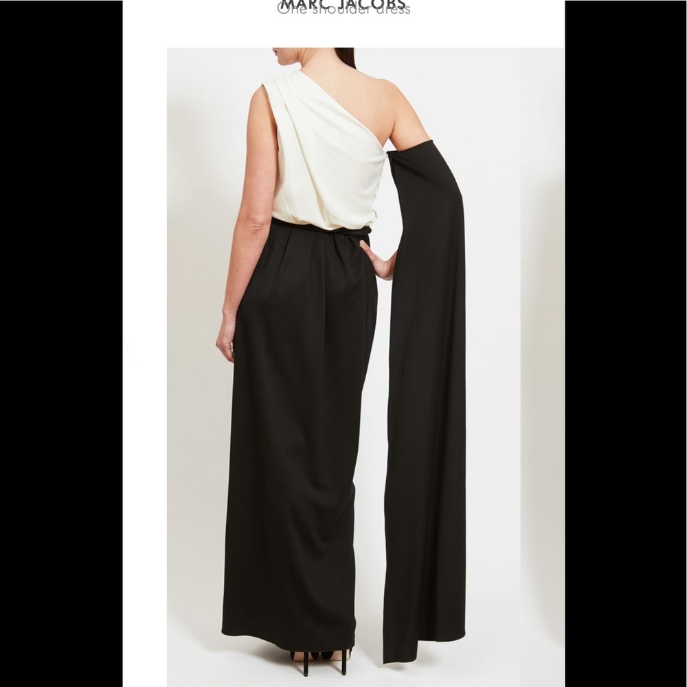 MARC JACOBS gown - Picture 3 of 4